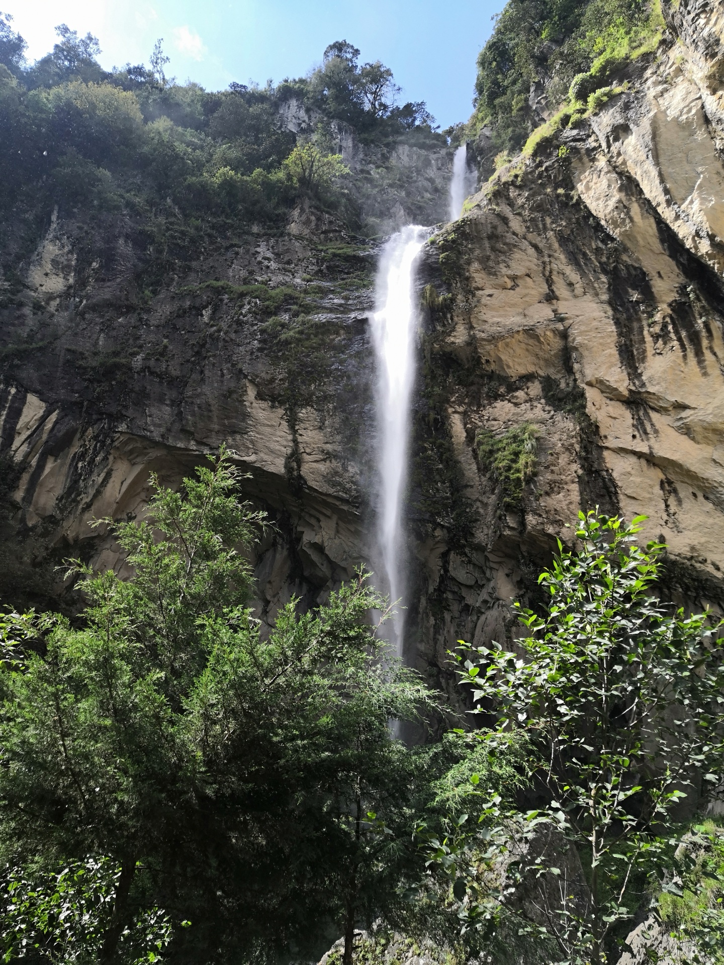 Cascada Alpatlahuatl