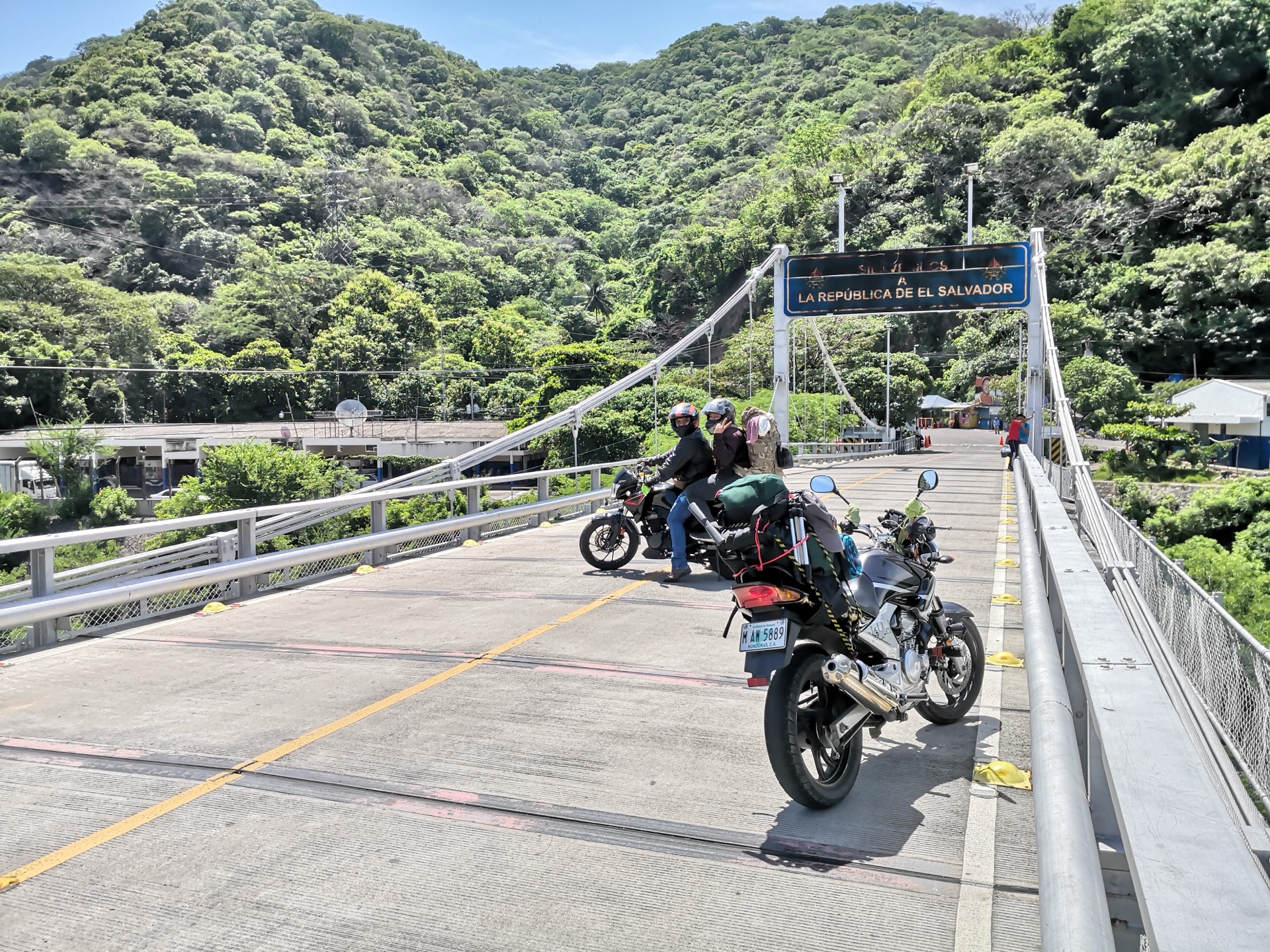Del Salvador a Honduras 